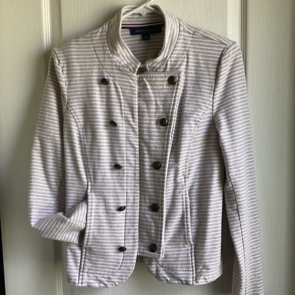 Tommy Hilfiger striped blazer with pockets and working button accents M - Picture 8 of 10